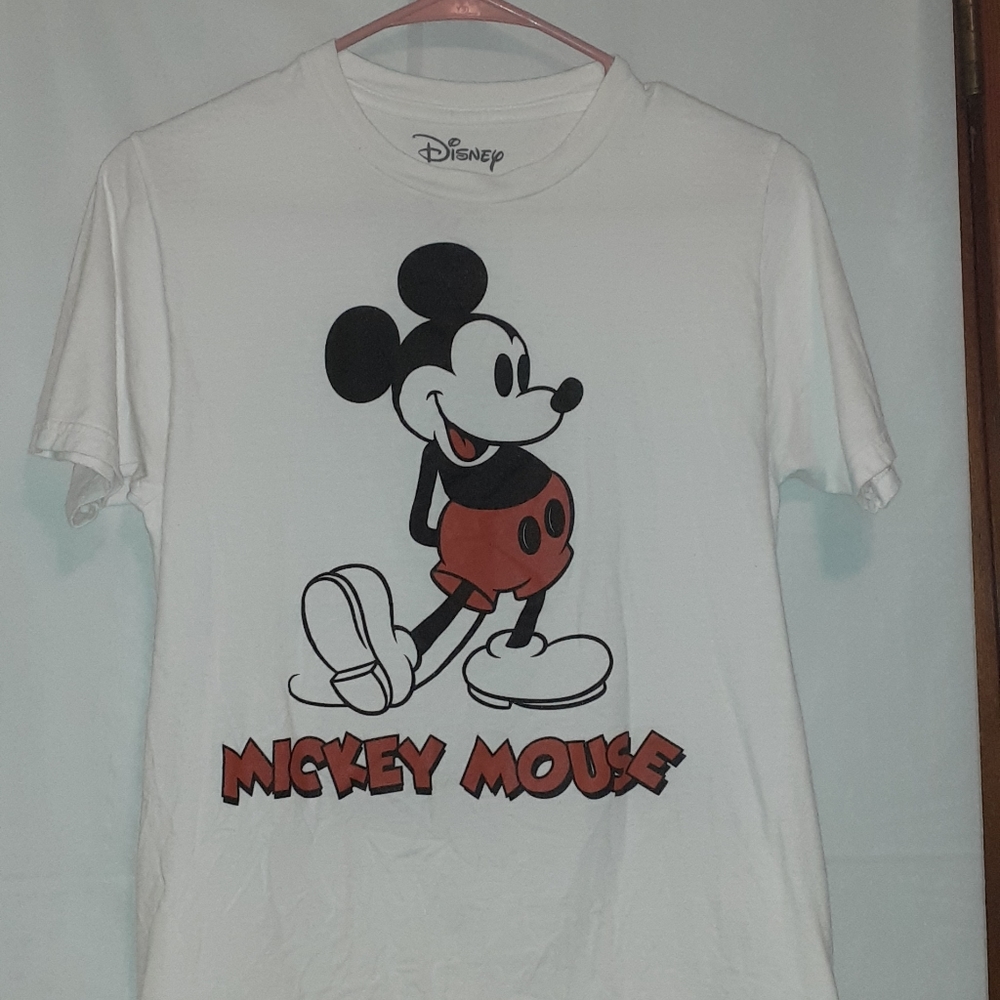 Disney white tshirt